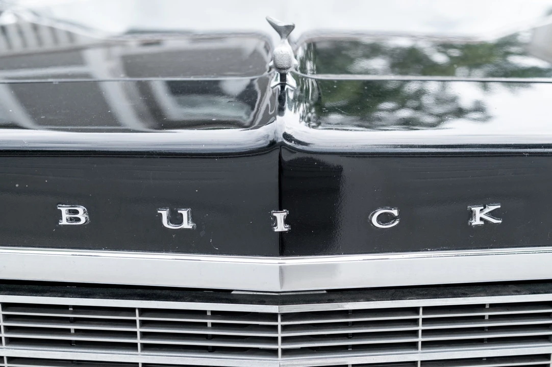 1975 Buick LeSabre - Image 13 of 31