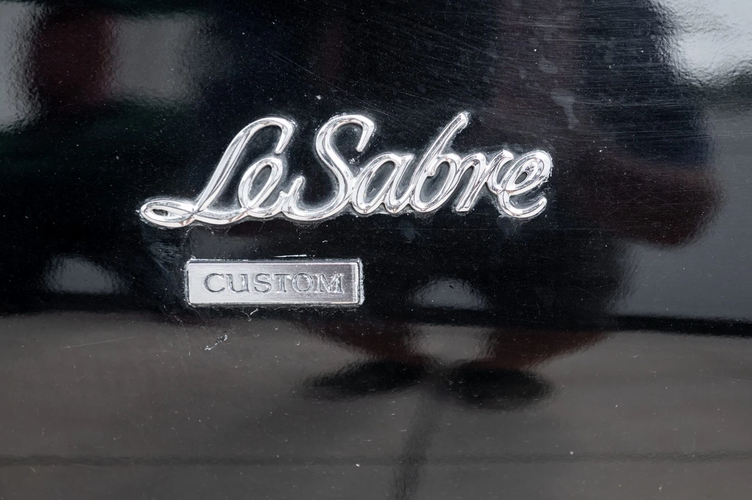 1975 Buick LeSabre - Image 29 of 31