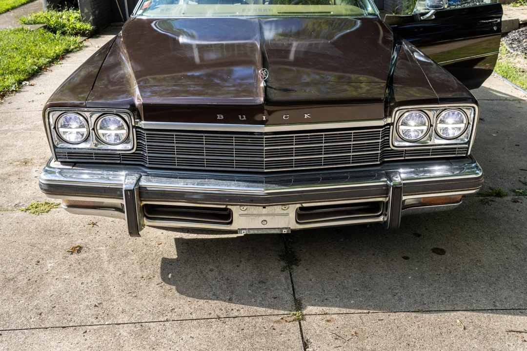 1975 Buick LeSabre - Image 12 of 31