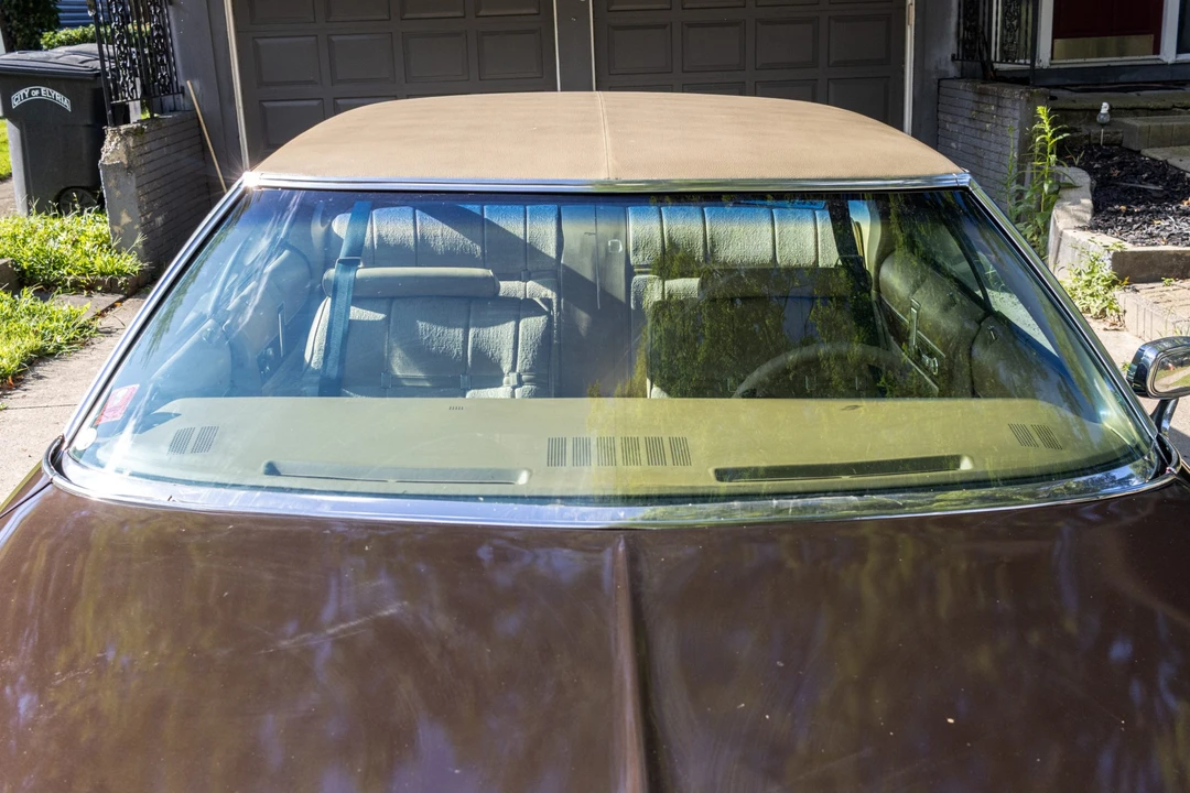 1975 Buick LeSabre - Image 21 of 31