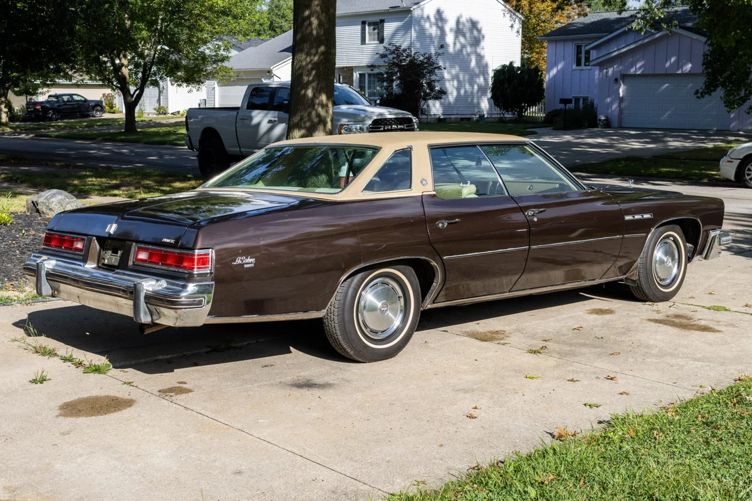1975 Buick LeSabre - Image 6 of 31