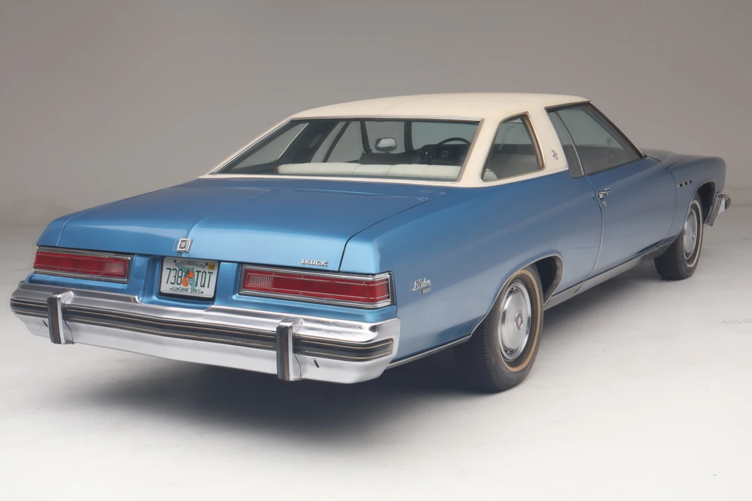 1975 Buick LeSabre - Image 7 of 31