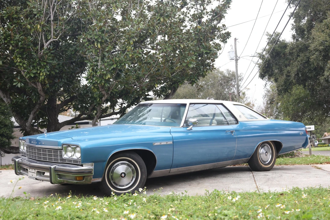 1975 Buick LeSabre - Image 14 of 31