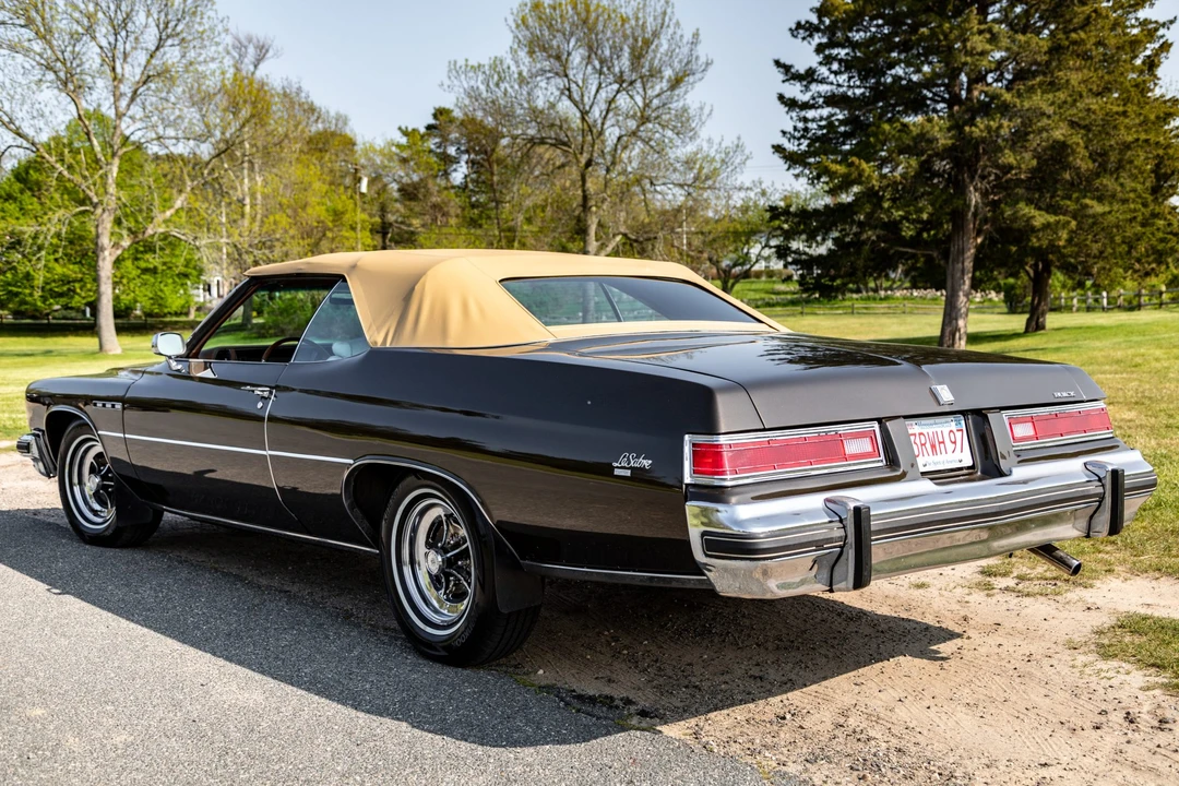 1975 Buick LeSabre - Image 8 of 31