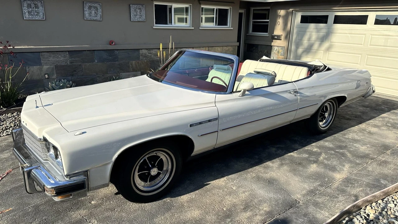 1975 Buick LeSabre - Image 4 of 31