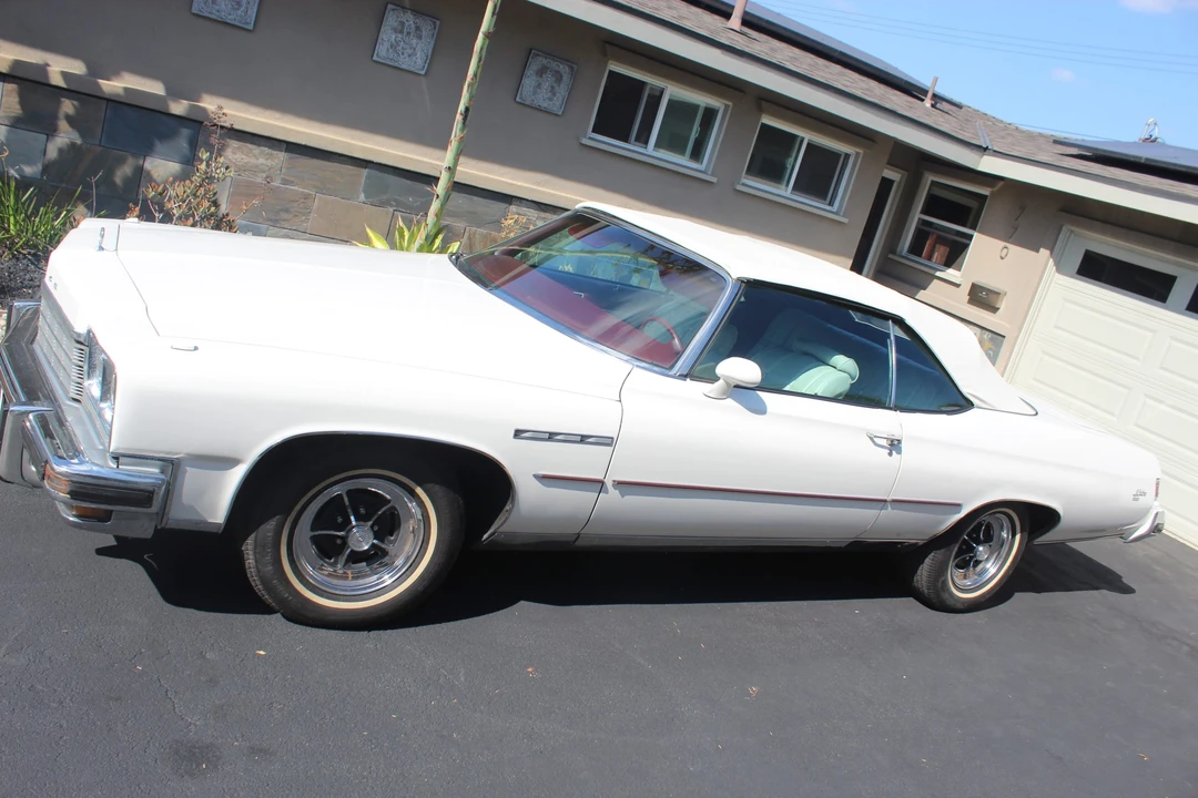 1975 Buick LeSabre - Image 20 of 31