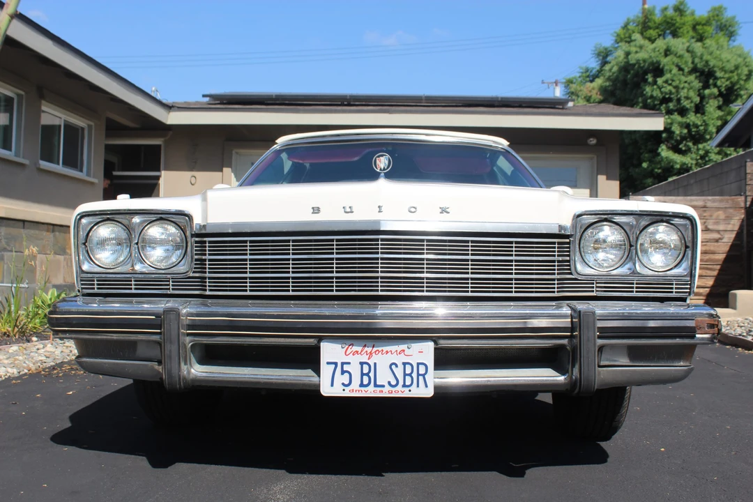 1975 Buick LeSabre - Image 16 of 31