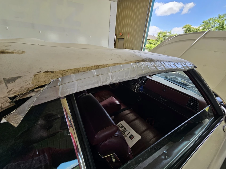 1975 Buick LeSabre - Image 28 of 31