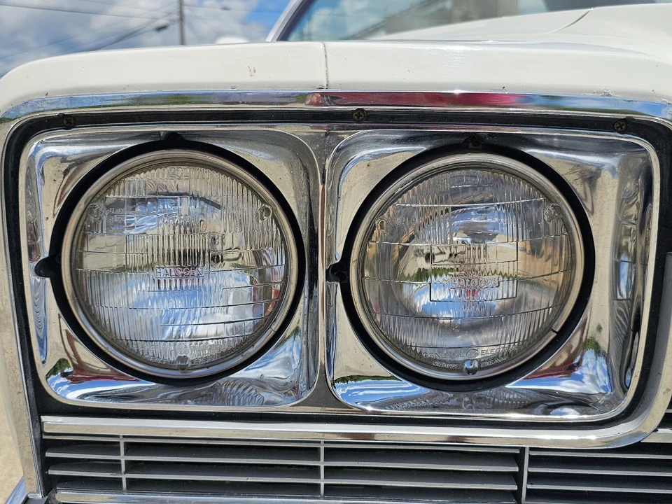 1975 Buick LeSabre - Image 21 of 31