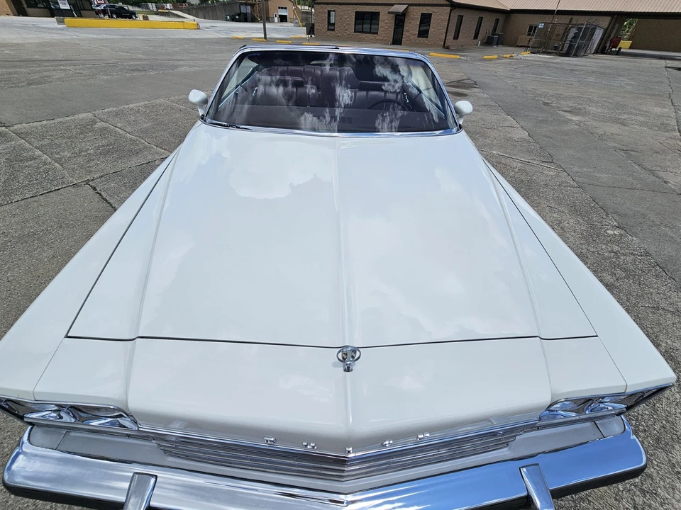 1975 Buick LeSabre - Image 19 of 31