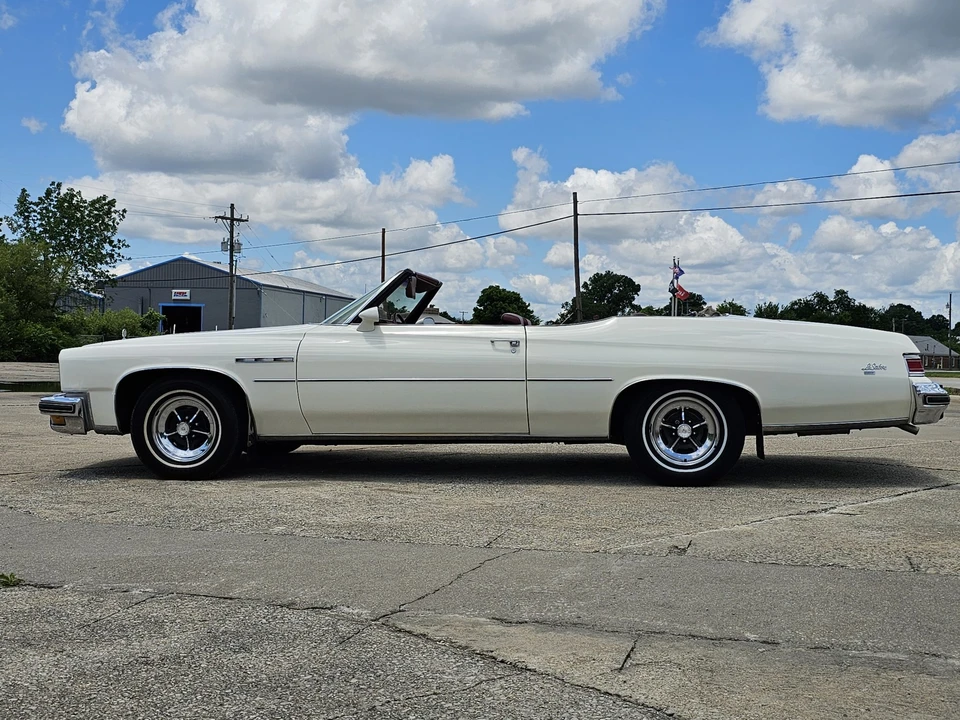 1975 Buick LeSabre - Image 6 of 31