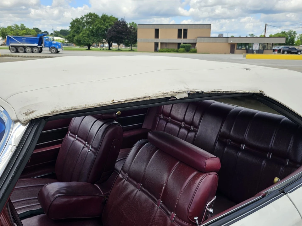 1975 Buick LeSabre - Image 27 of 31