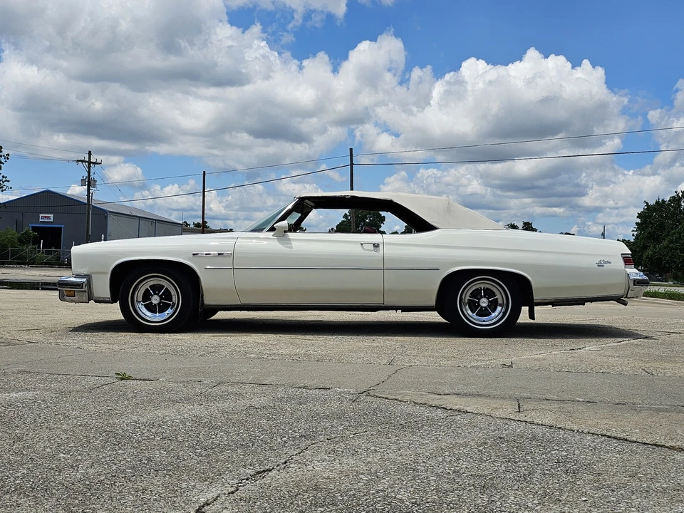 1975 Buick LeSabre - Image 18 of 31