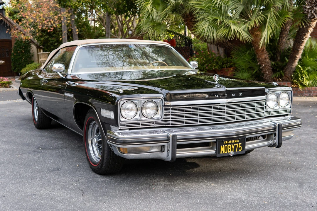 1975 Buick LeSabre - Image 9 of 31