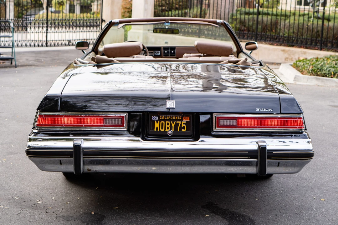 1975 Buick LeSabre - Image 14 of 31