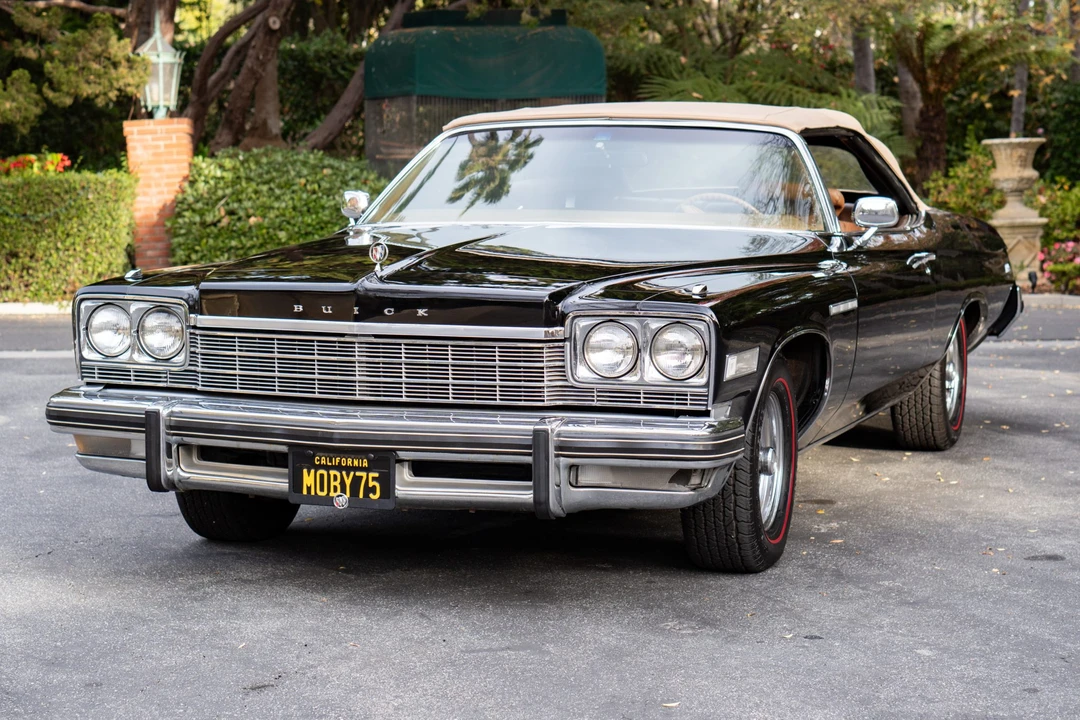 1975 Buick LeSabre - Image 3 of 31
