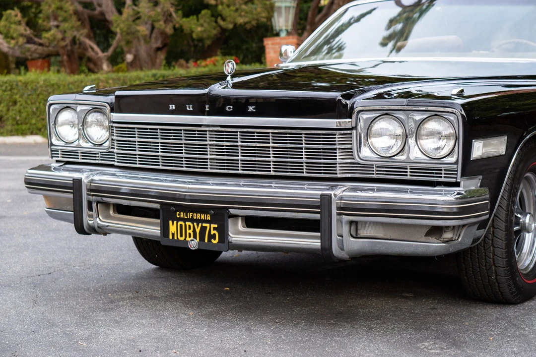 1975 Buick LeSabre - Image 26 of 31