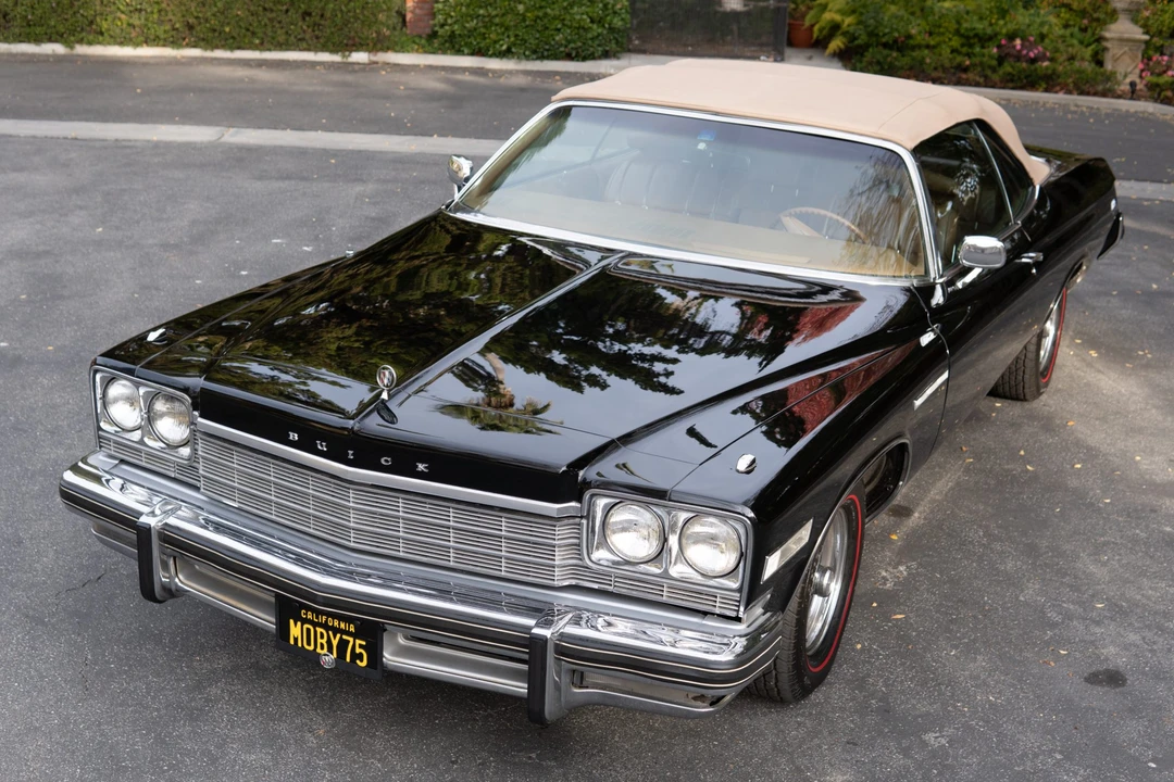 1975 Buick LeSabre - Image 2 of 31