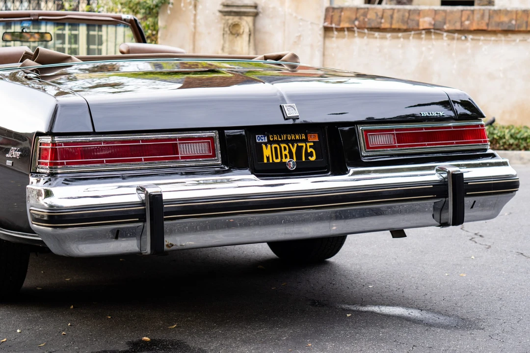 1975 Buick LeSabre - Image 30 of 31