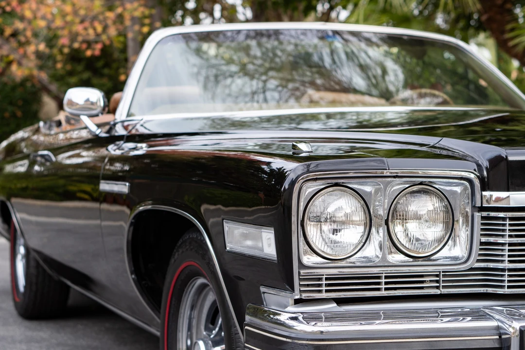 1975 Buick LeSabre - Image 23 of 31