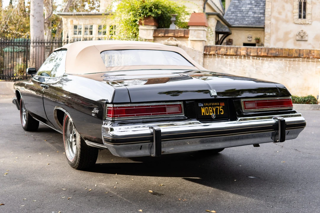 1975 Buick LeSabre - Image 5 of 31