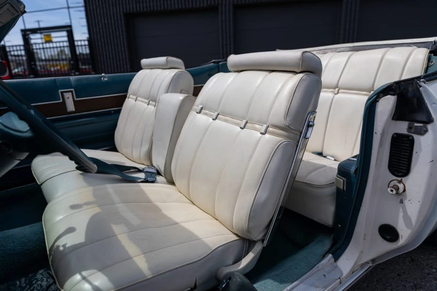 1975 Buick LeSabre - Image 24 of 31