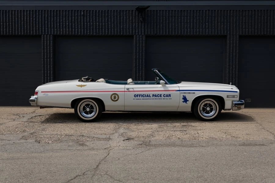 1975 Buick LeSabre - Image 2 of 31