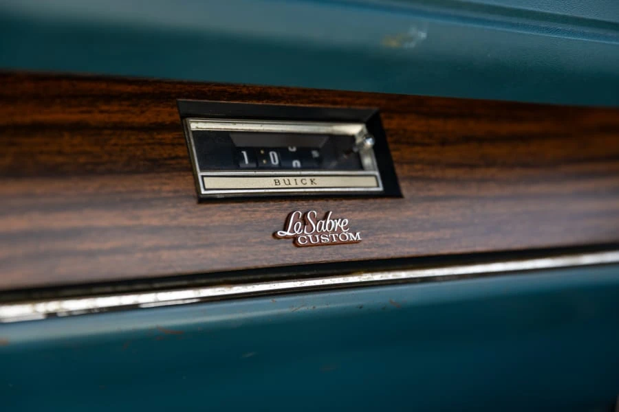 1975 Buick LeSabre - Image 27 of 31