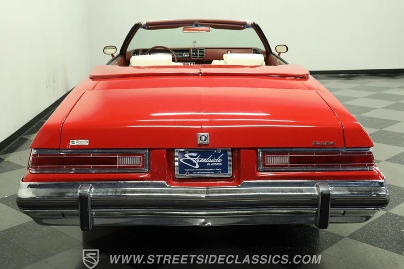1975 Buick LeSabre - Image 8 of 31