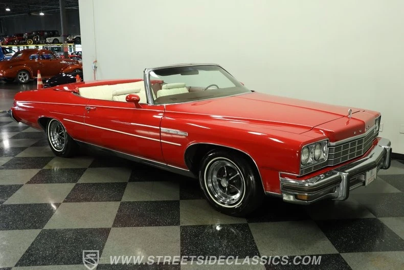 1975 Buick LeSabre - Image 13 of 31