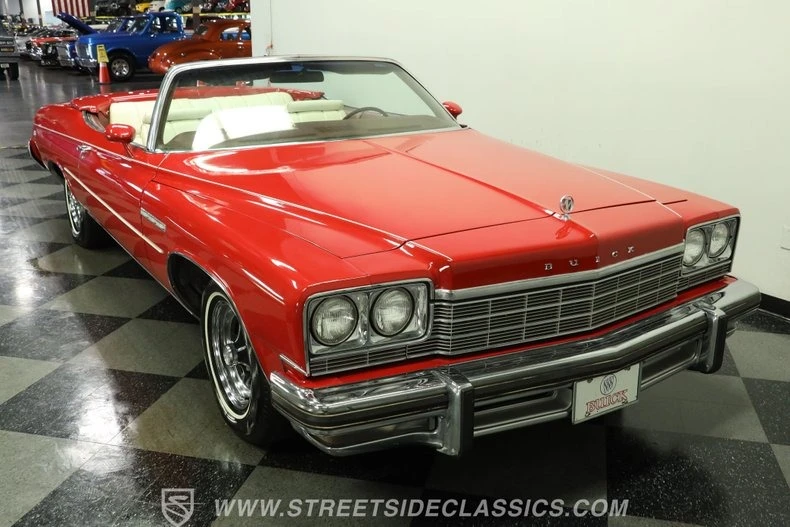 1975 Buick LeSabre - Image 14 of 31
