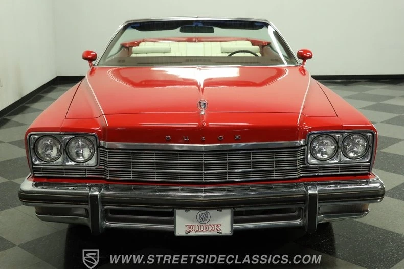 1975 Buick LeSabre - Image 15 of 31
