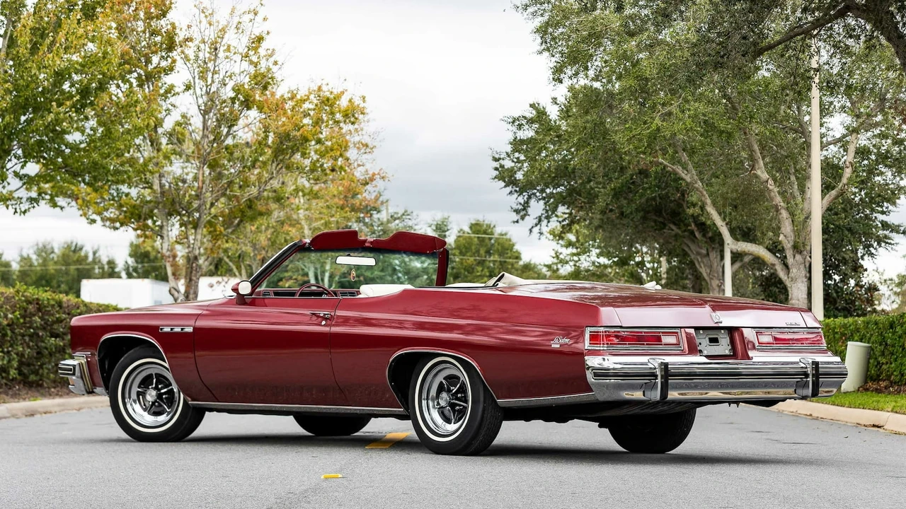 1975 Buick LeSabre - Image 2 of 31