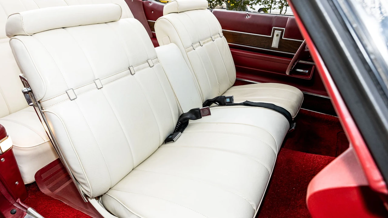 1975 Buick LeSabre - Image 10 of 31
