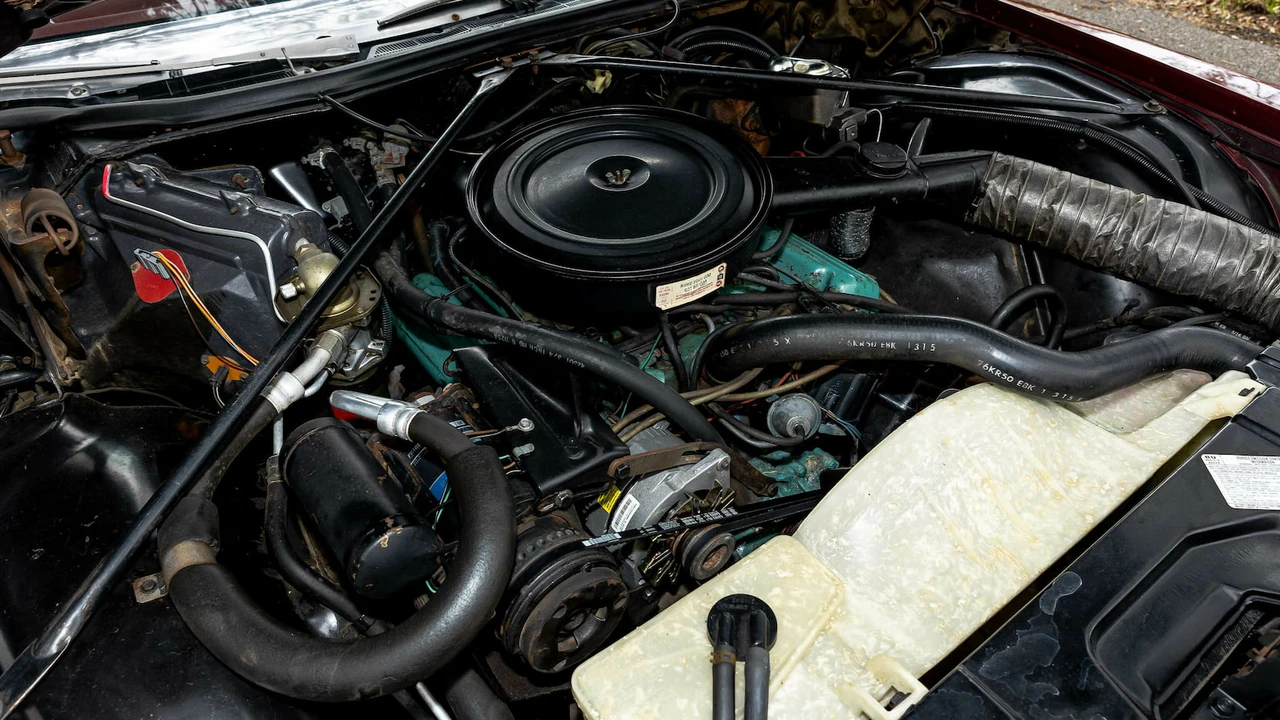 1975 Buick LeSabre - Image 11 of 31
