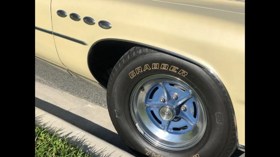 1975 Buick LeSabre - Image 10 of 12