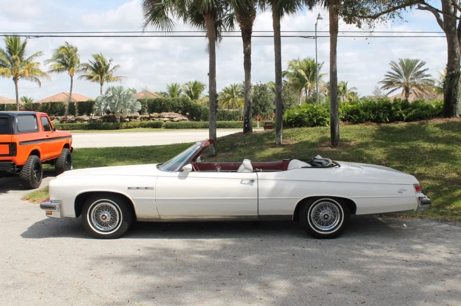 1975 Buick LeSabre - Image 2 of 12