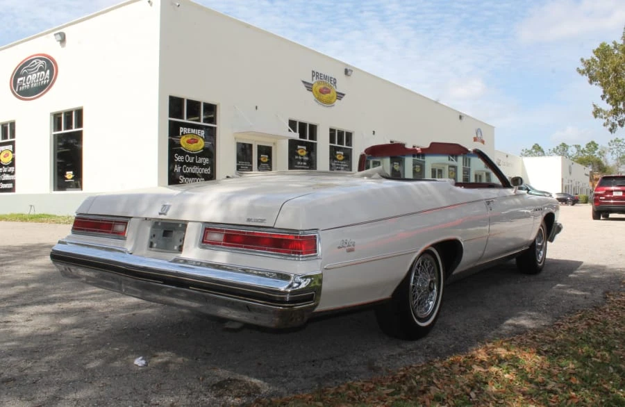 1975 Buick LeSabre - Image 3 of 12