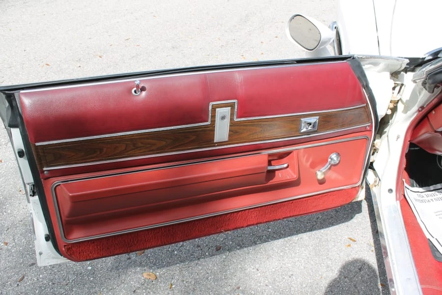1975 Buick LeSabre - Image 7 of 12
