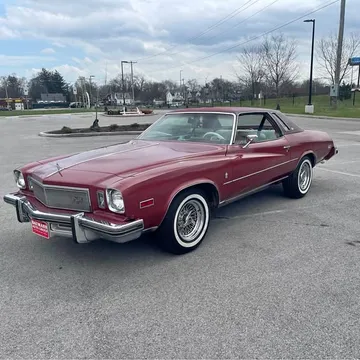 1975 Buick Regal Custom Coupe 2D