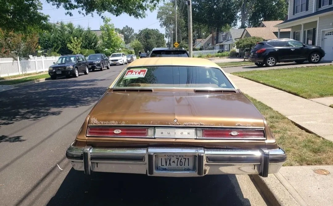 1975 Buick Riviera 4th-7th Gen - Image 4 of 13