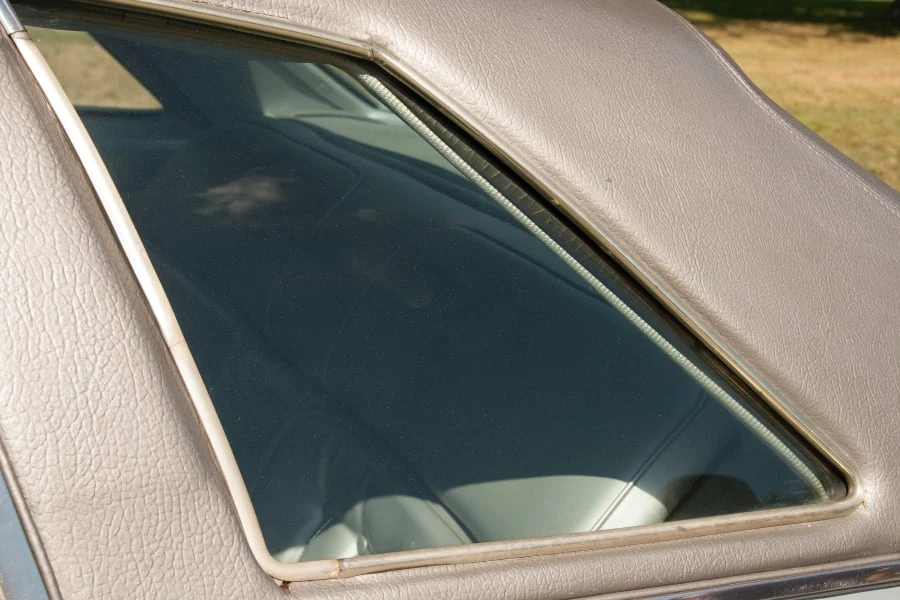 1975 Buick Riviera 4th-7th Gen - Image 6 of 8