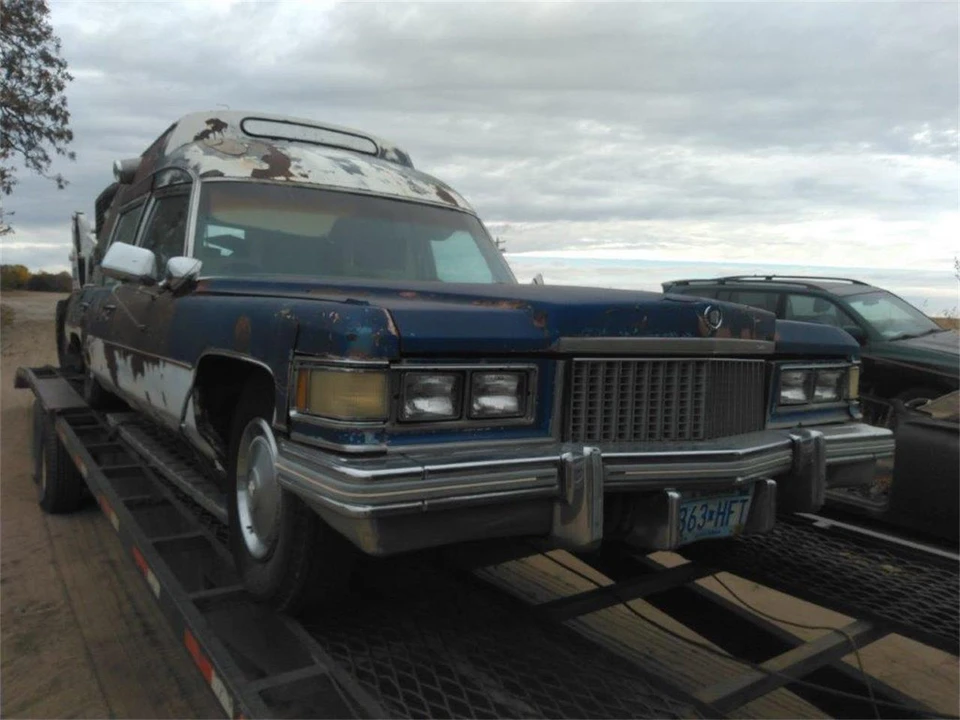 1975 Cadillac Series 70 & 75 - Image 6 of 14