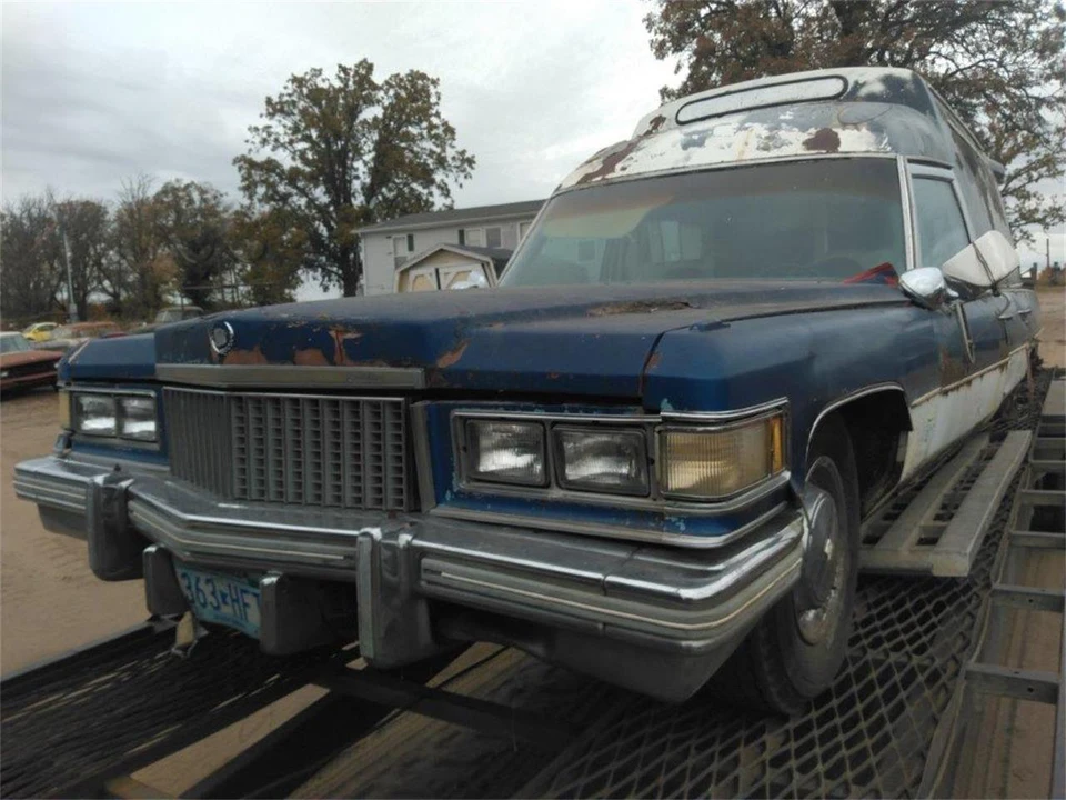 1975 Cadillac Series 70 & 75 - Image 5 of 14