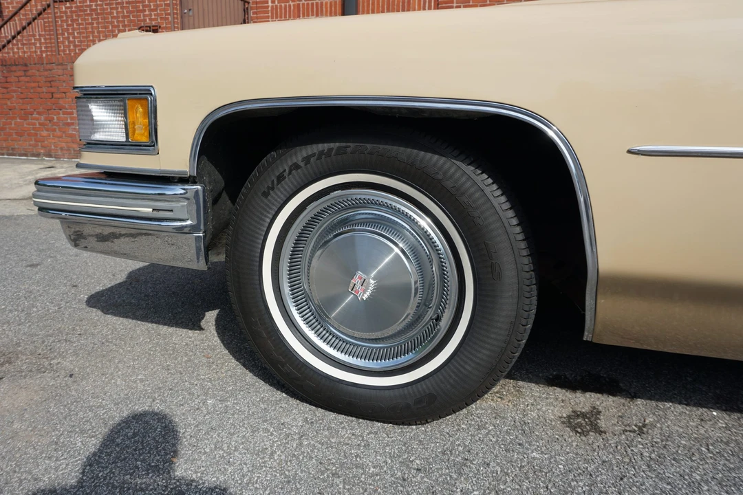 1975 Cadillac Calais - Image 16 of 31
