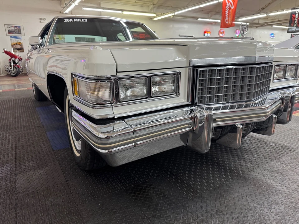 1975 Cadillac DeVille 3rd Gen - Image 9 of 21