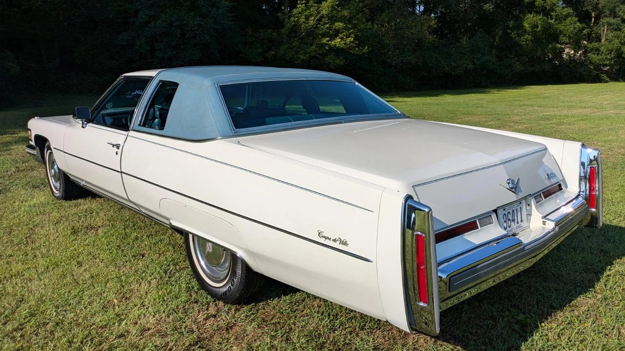 1975 Cadillac DeVille 4th Gen - Image 28 of 31