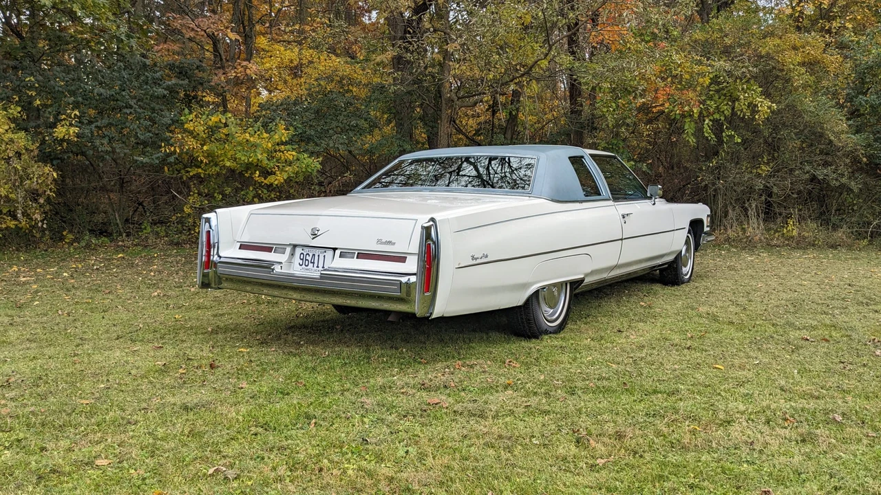 1975 Cadillac DeVille 4th Gen - Image 25 of 31