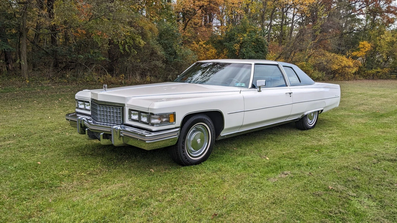 1975 Cadillac DeVille 4th Gen - Image 12 of 31