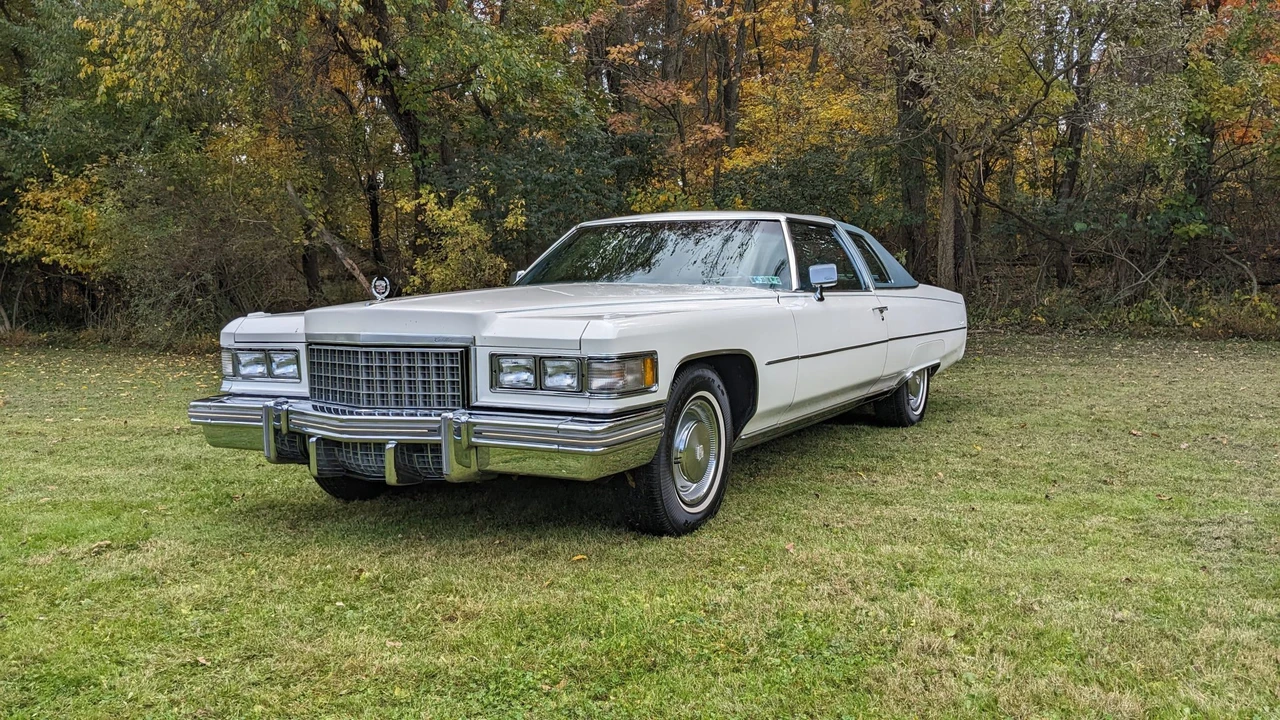 1975 Cadillac DeVille 4th Gen - Image 10 of 31